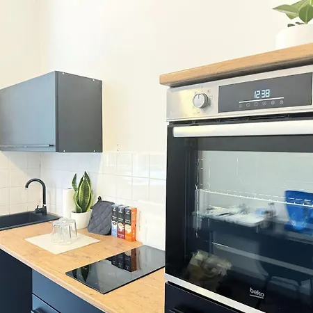 I Design In Heart Of Berlin-friedrichshain Berlin