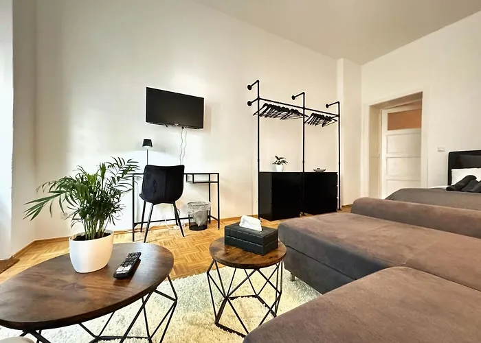 I Design In Heart Of Berlin-friedrichshain